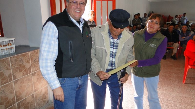 Viñateros recibirán 1,9 millones de la COVIAR