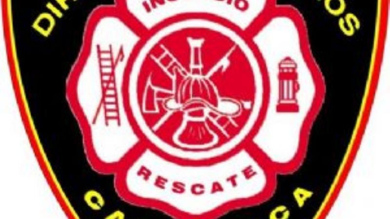 Tomassi participó del acto aniversario de la División de Bomberos