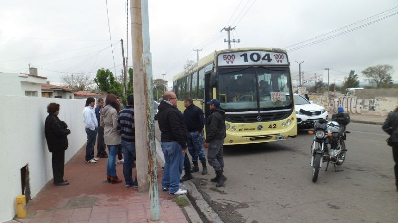 Llegan las primeras mujeres choferes al transporte público de pasajeros
