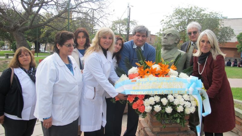 Homenajes por el día del maestro