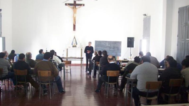 Sacerdotes de toda la diócesis participan de la Semana de Pastoral