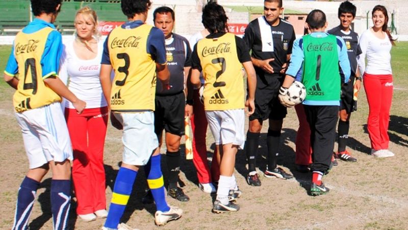 Hoy se pone en marcha  la Copa “Coca Cola 2013”