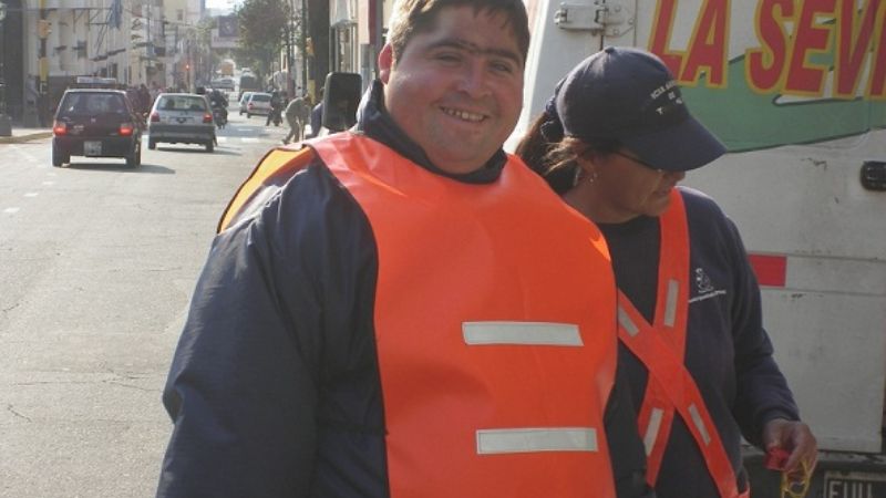 Marcial ya es un flamante Preventor de Tránsito Municipal