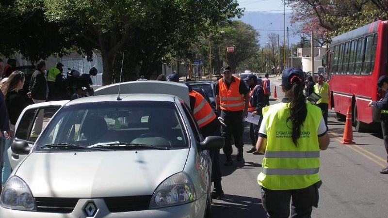Casi 5.000 jóvenes se movilizaron hacia El Rodeo, La Puerta y Pirquitas