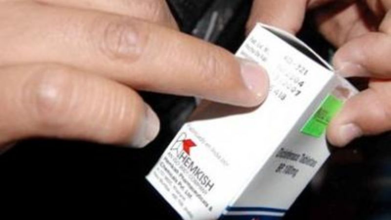 Solicitan incluir fecha de vencimiento de medicamentos en braile