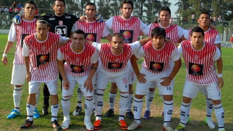 Esta noche, Villa Cubas con Sarmiento de Leones