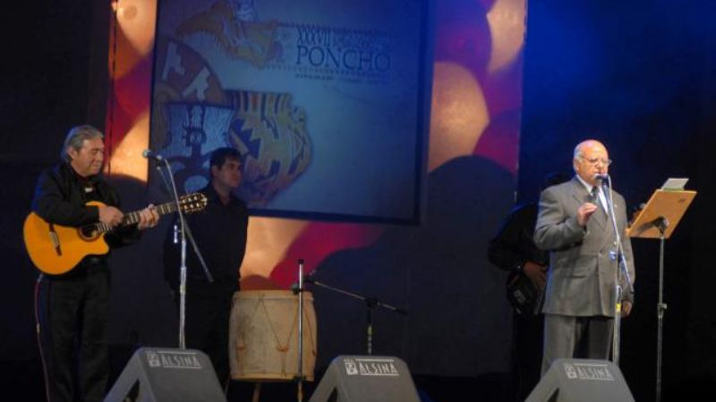 Falleció el folclorista Carlitos Martínez