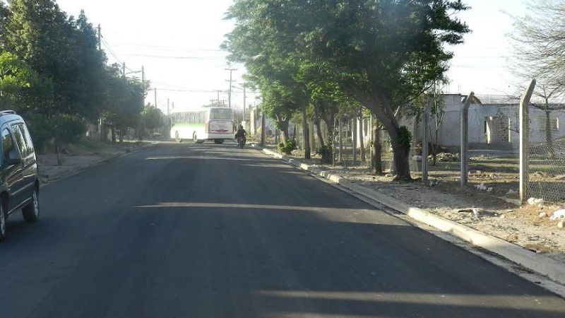 Pavimento beneficiará a diez mil vecinos