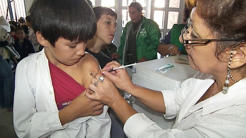 Presentarán las últimas tres vacunas del Calendario Nacional