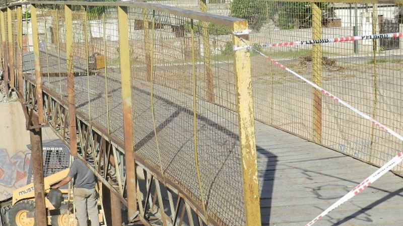 La comuna levantó el puente caído desde hace un año en el Fariñango