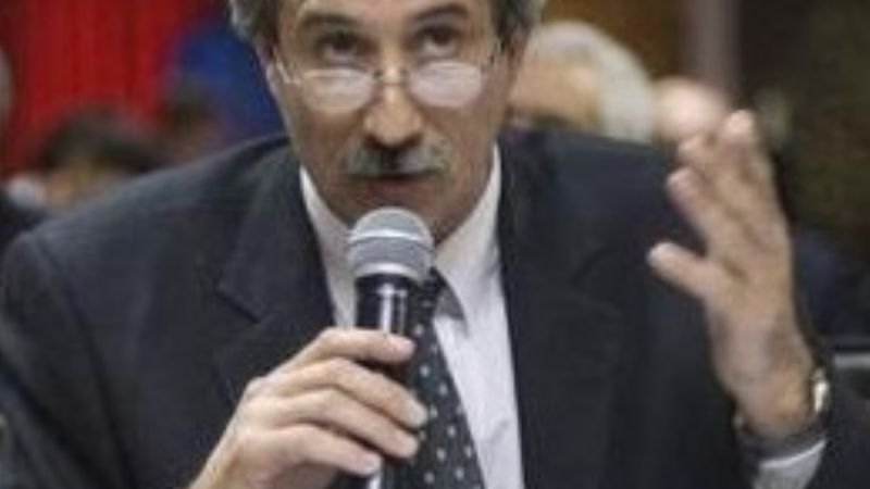 Brizuela del Moral ubicó a dos sobrinos en la lista de diputados