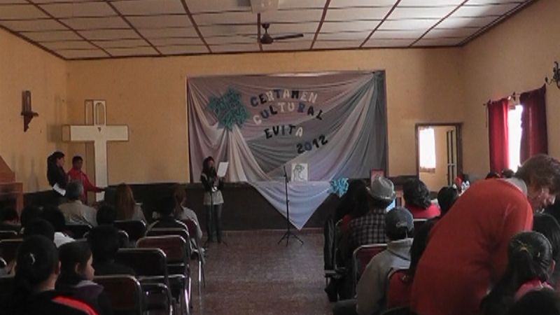 Jóvenes de San José participaron del certamen cultural Evita 2012