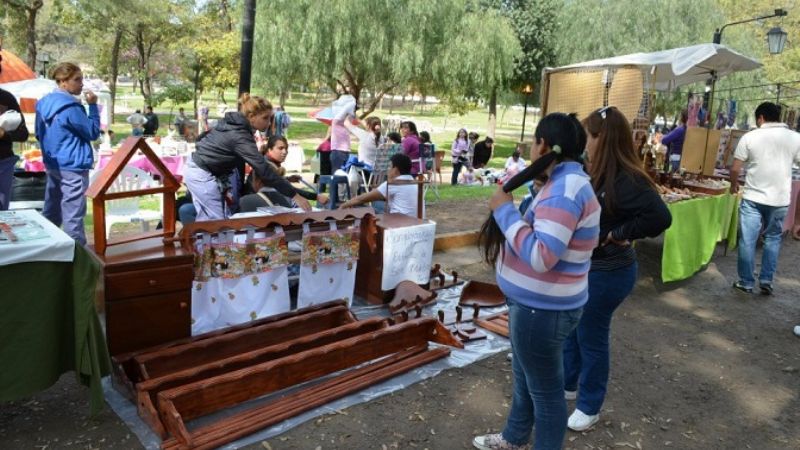 Con éxito se realizó la Feria Artesanal y Productora “Valle Viejo expone”
