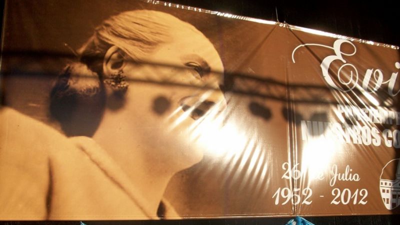 Gestionan para que llegue a Catamarca la muestra de Eva Perón