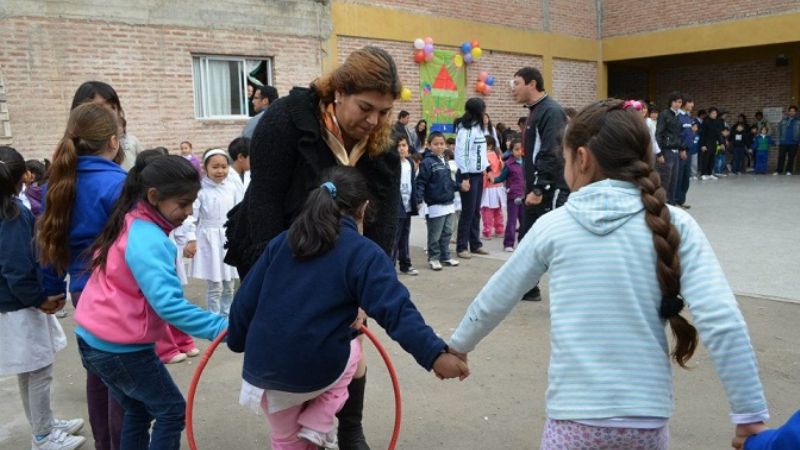 Programa “La escuela solidaria” en Valle Viejo