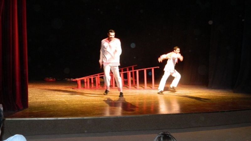 Brillante actuación de la Comedia Municipal