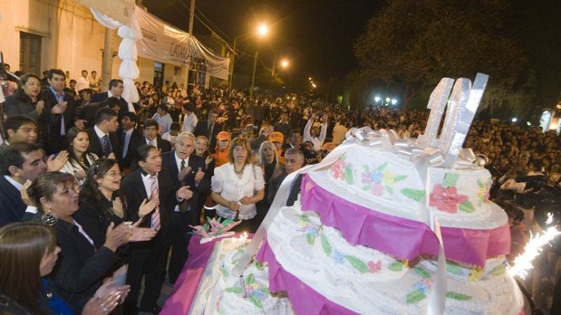 Anuncios de Corpacci en el cumpleaños de Saujil