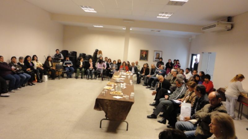 Brindis por el Día de la Solidaridad