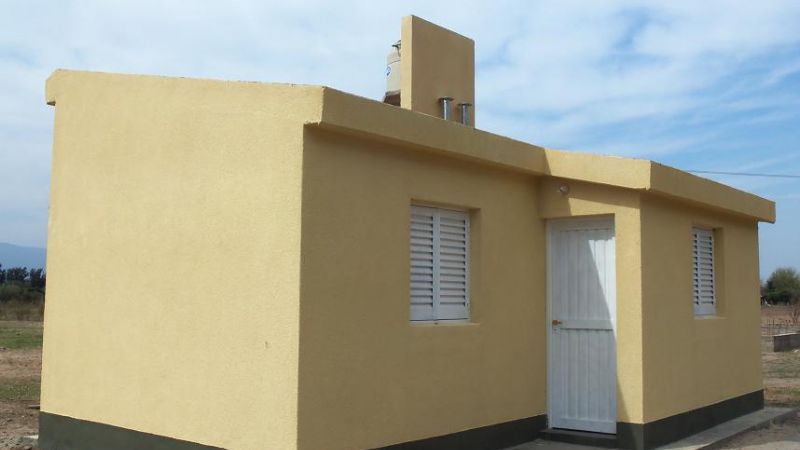 Entregaron cinco viviendas sociales en Nueva Coneta