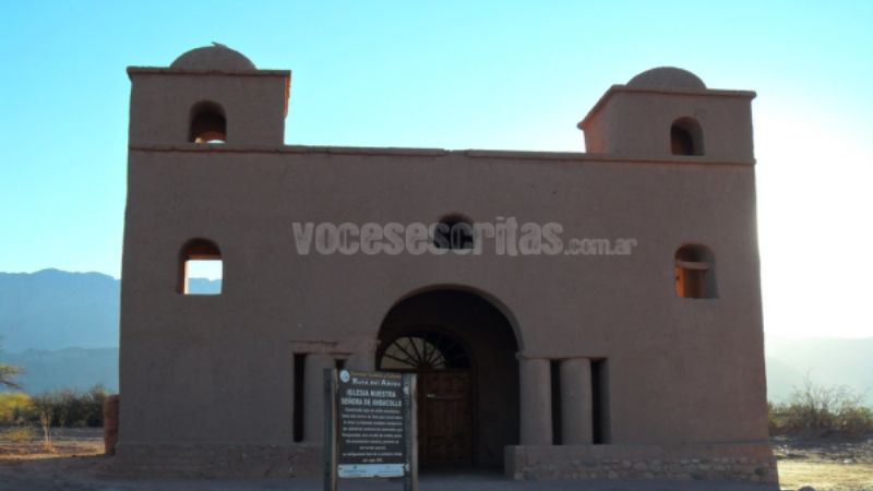 Ladrón sorprendido mientras robaba en una Iglesia