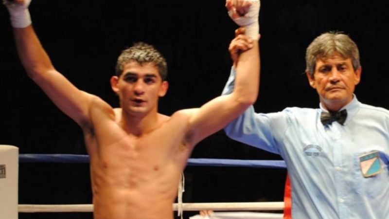 “La Joya” Barrionuevo ganó por nocaut en el primer round 