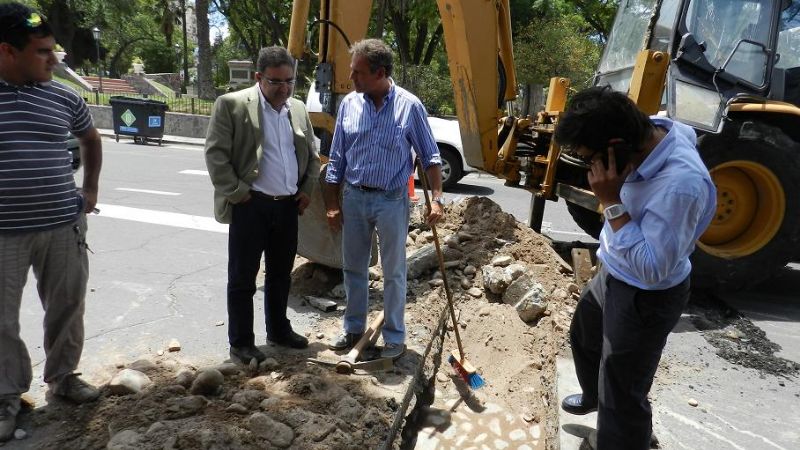 Hallazgo: encuentran empedrado de fines del siglo XIX