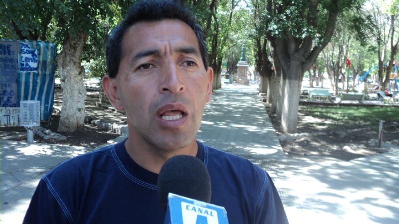 El profe René Chaile necesita una mano de todos 