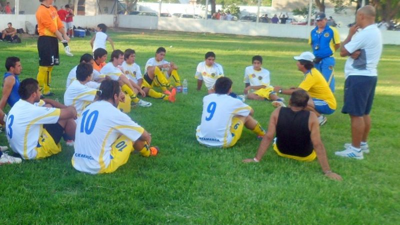 Buen ensayo de “Poli” ante  un disminuido Aconquija