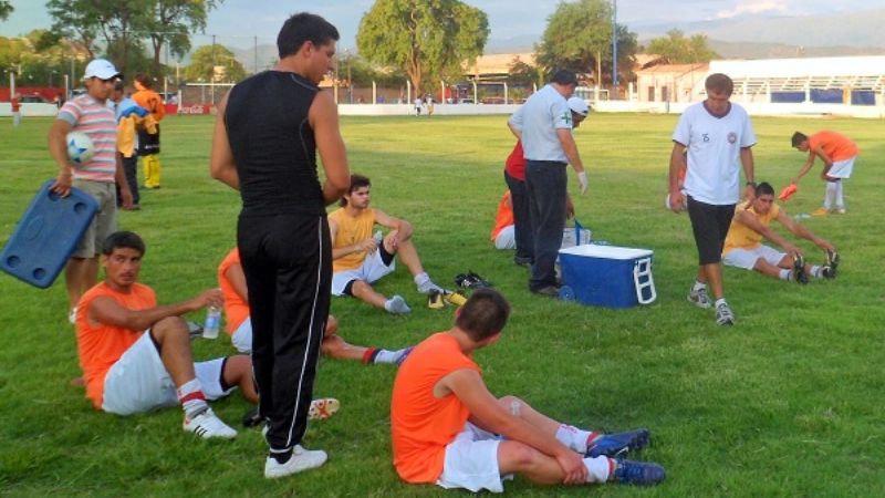 Buen ensayo de “Poli” ante  un disminuido Aconquija