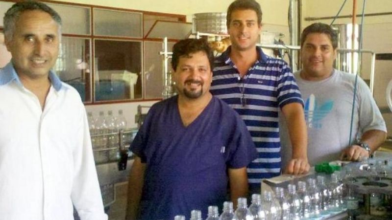 Gestionan reactivar una planta de agua mineral 