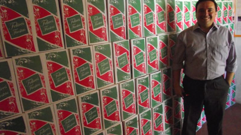 Se entregaron cajas navideñas a beneficiarios de Pro-Familia