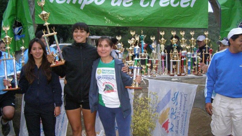 250 atletas en el Llastay, que ganaron Herrera y Paola Maza
