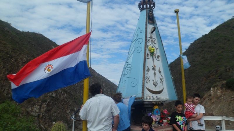 Paraguayos rindieron homenaje a la Virgen del Valle