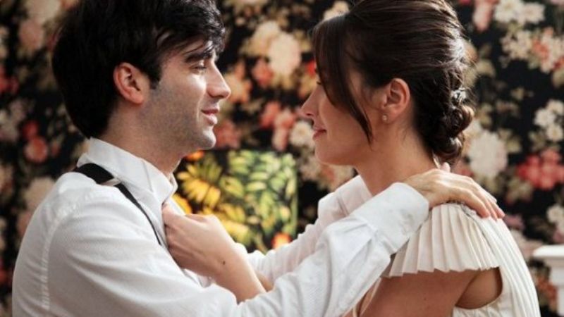 Cine bajo las estrellas: “Mi Primera Boda” e “Igualita a mí”