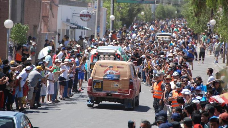 Noche del Dakar en Cortaderas