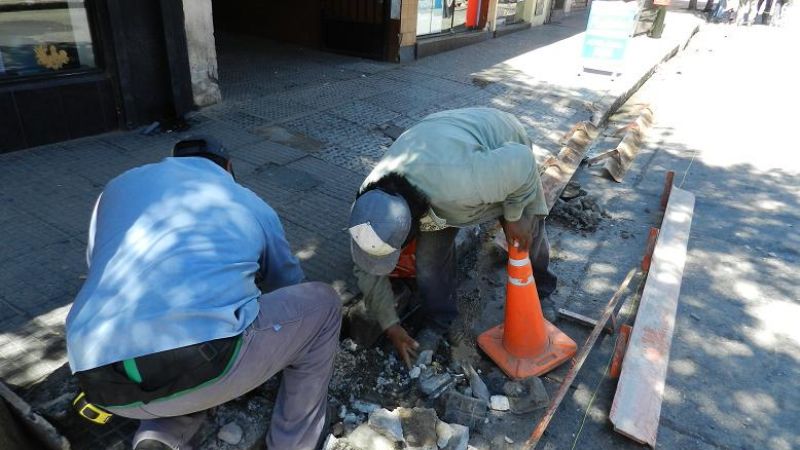 Cambio de parada de colectivos y ensanchamiento de vereda