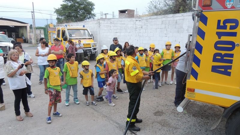 Niños de Monte Potrero fueron brigadistas por un día