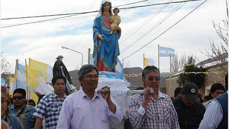 La parroquia de Hualfín celebró con una gran fiesta a la Virgen del Rosario
