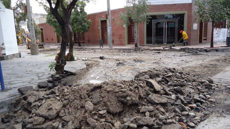 Colapsó la Av. Belgrano