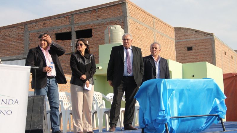 Techo digno para más familias santamarianas