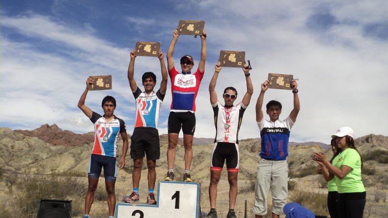 Los santamarianos demostraron que son una potencia en mountian-bike