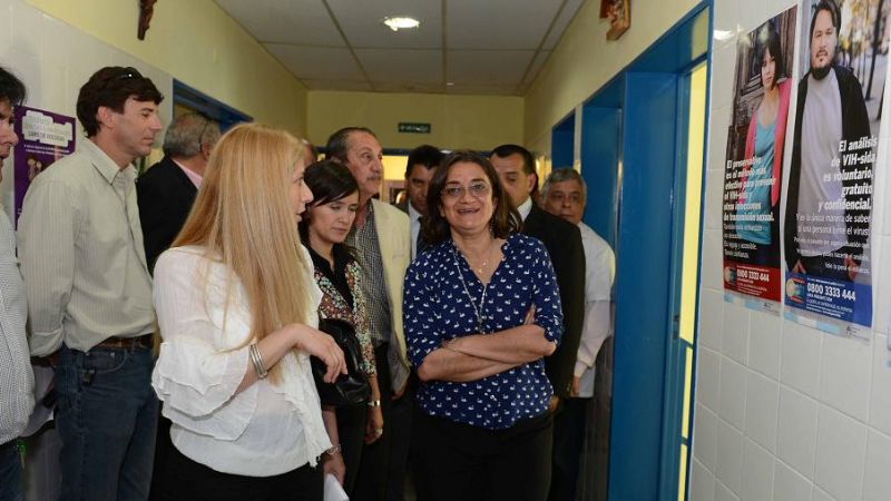 La gobernadora pasó por Mutquín