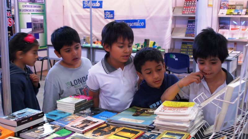 Los niños, protagonistas de la Feria del Libro