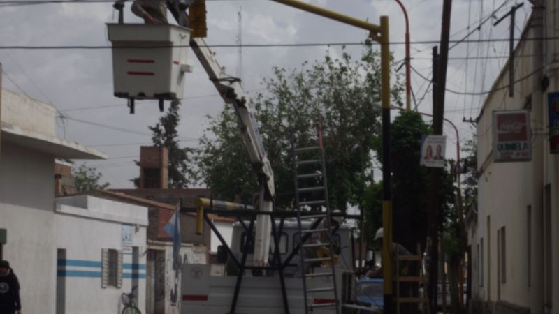 Realizan trabajos para mejorar el tránsito vehicular