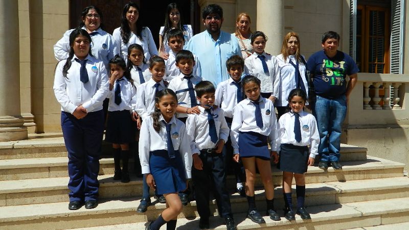 Alumnos de la escuela de La Bajada visitan el Obispado