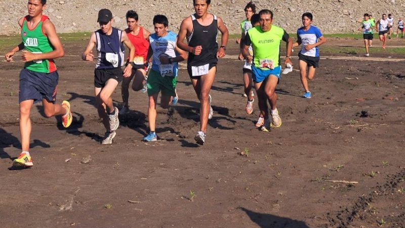 “Madres” honradas por Marcelo Fabricius y Ramona Ibáñez