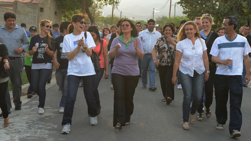 Lucía por los barrios