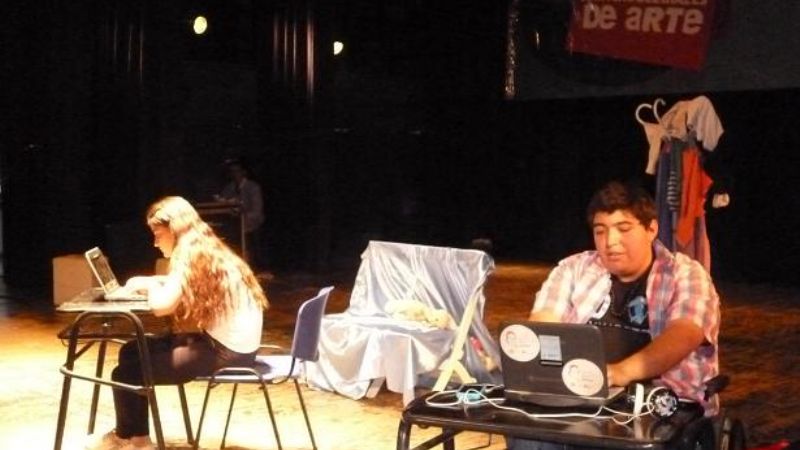 Ciclo “Educación es Arte” continúa con Intercolegial de Teatro y Danza