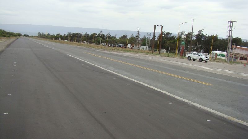Por demarcación sobre calzada, se desvía el tránsito en El Pantanillo