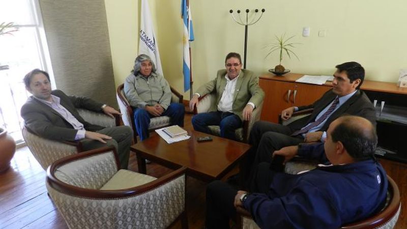 Jalil recibió al interventor del SOEM de la Capital